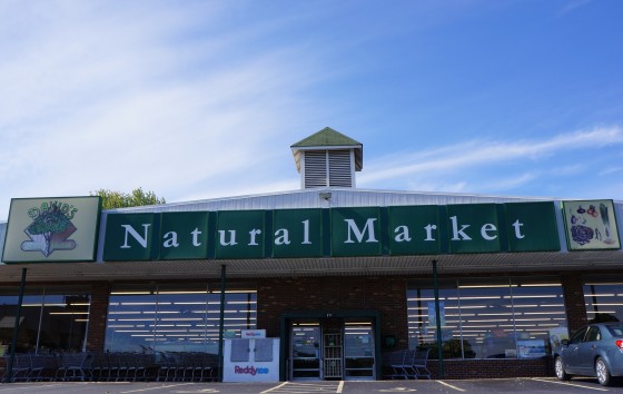 20120919naturalmarket1