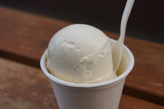 スミッテン アイスクリームを試してみるなら まずはシンプルに バニラアイスクリーム で衝撃の食感を 世界的なブームとなりそうなスミッテン アイスクリームの秘密 Naver まとめ
